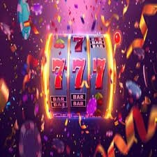 Antarmuka Texas Hold'em Poker di aplikasi lapak 89 menampilkan kartu pemain, meja komunal, dan indikator aksi putaran permainan
